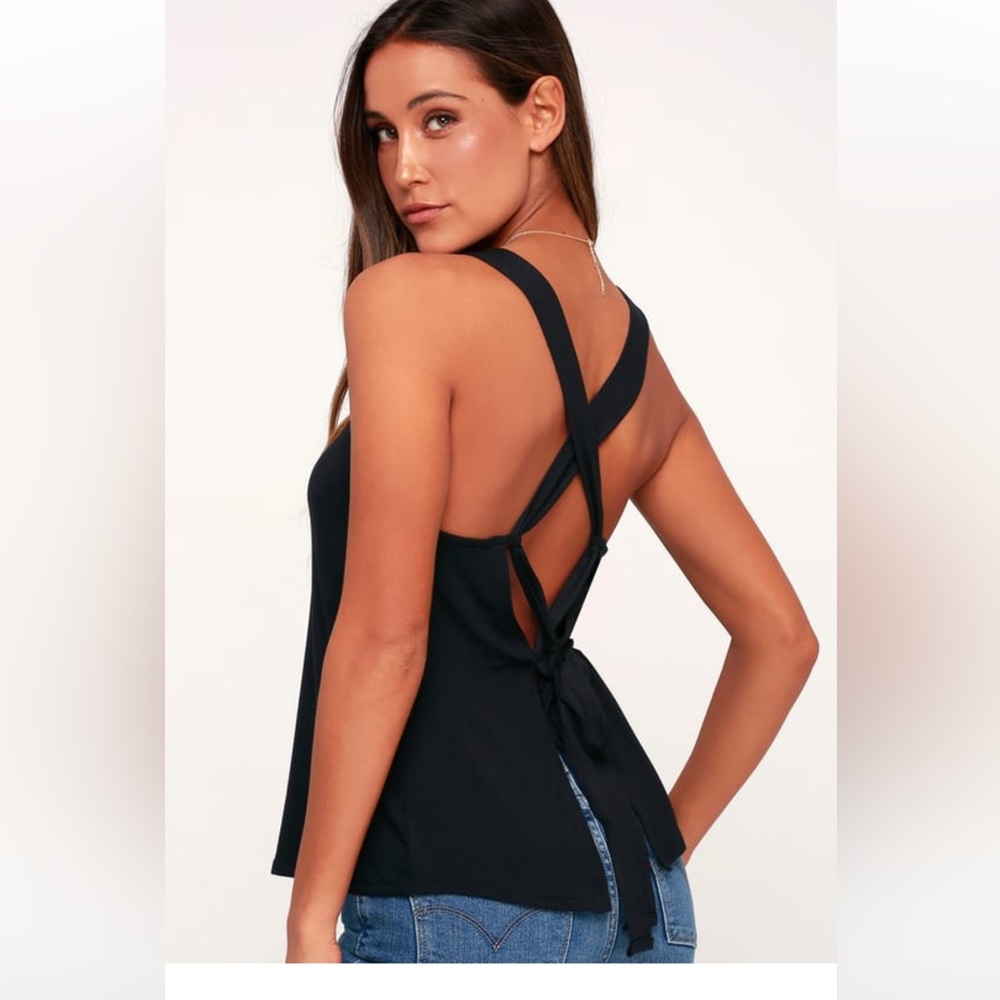 Breezy Babe Black Lace-Up Tank Top (M)